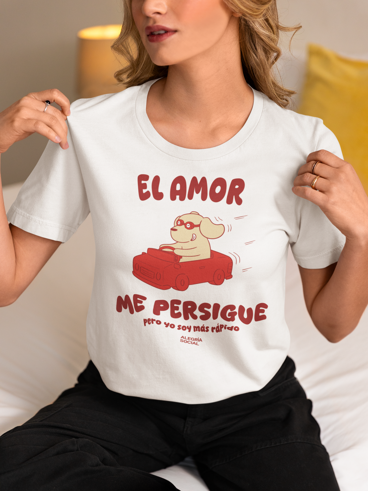 Polera Mujer El amor me persigue