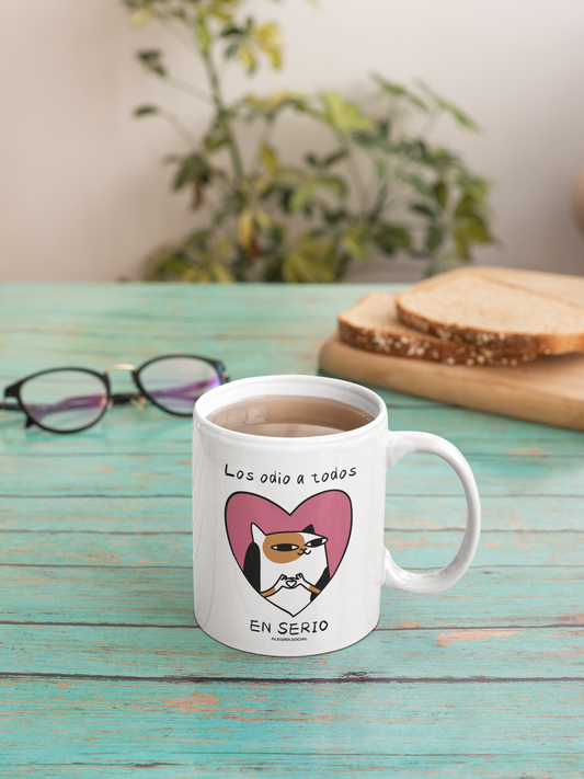 Taza Los odio a todos